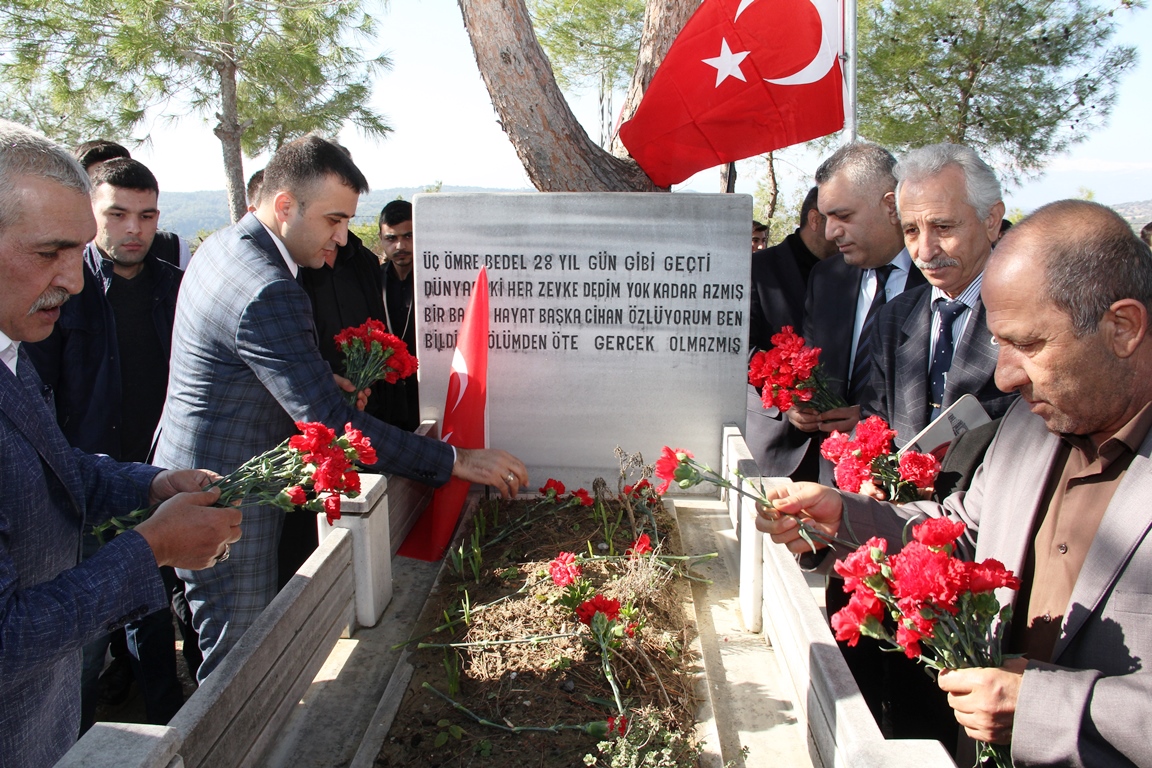 Yunus Uzun Mezari Basinda Anildi (1)